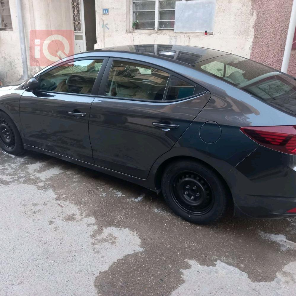 هيونداي النترا